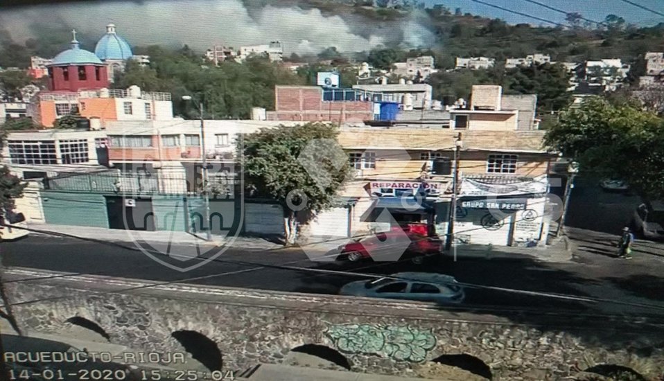Incendio en pastizal localizado en la Gustavo A. Madero. (Tomado de C5)