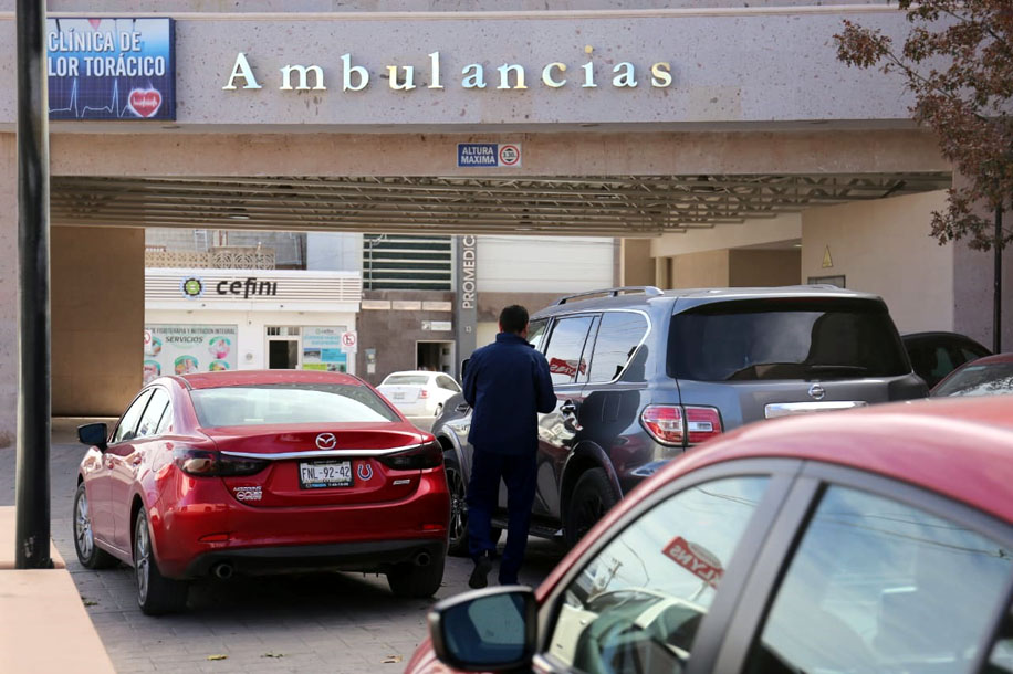 El maestro que sufrió de una fractura en el brazo tendrá que someterse a más pruebas. (Rolando Riestra)