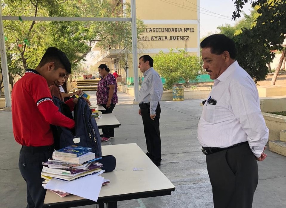 El operativo se realizó en primarias de la Región 4 que abarca los municipios de García, Santa Catarina y San Pedro. (Foto: Especial)