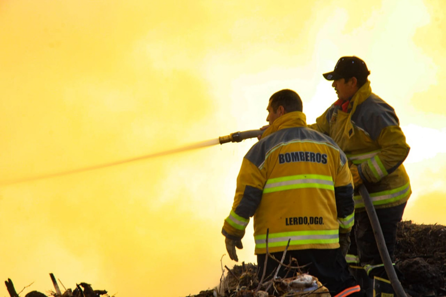Se presume que el incendio pudo ser provocado. (Especial)