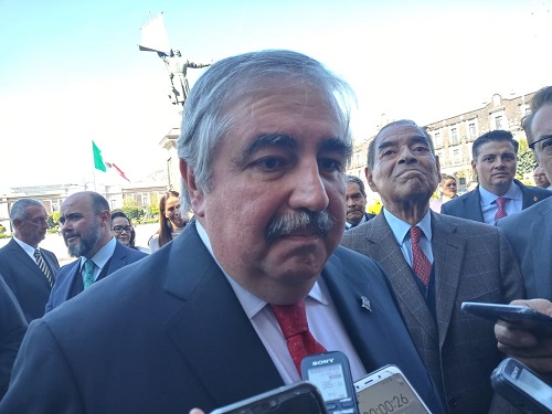 Asistió a sesión de la Diputación Permanente.(Claudia Hidalgo)