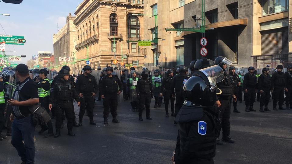El bloqueo en Eje Central duró 30 minutos. (Jorge Becerril)