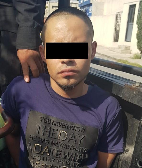 Al detenido de 28 años se le aseguró también una báscula, por lo que fue puesto ante el Ministerio Público. (Foto: Especial)