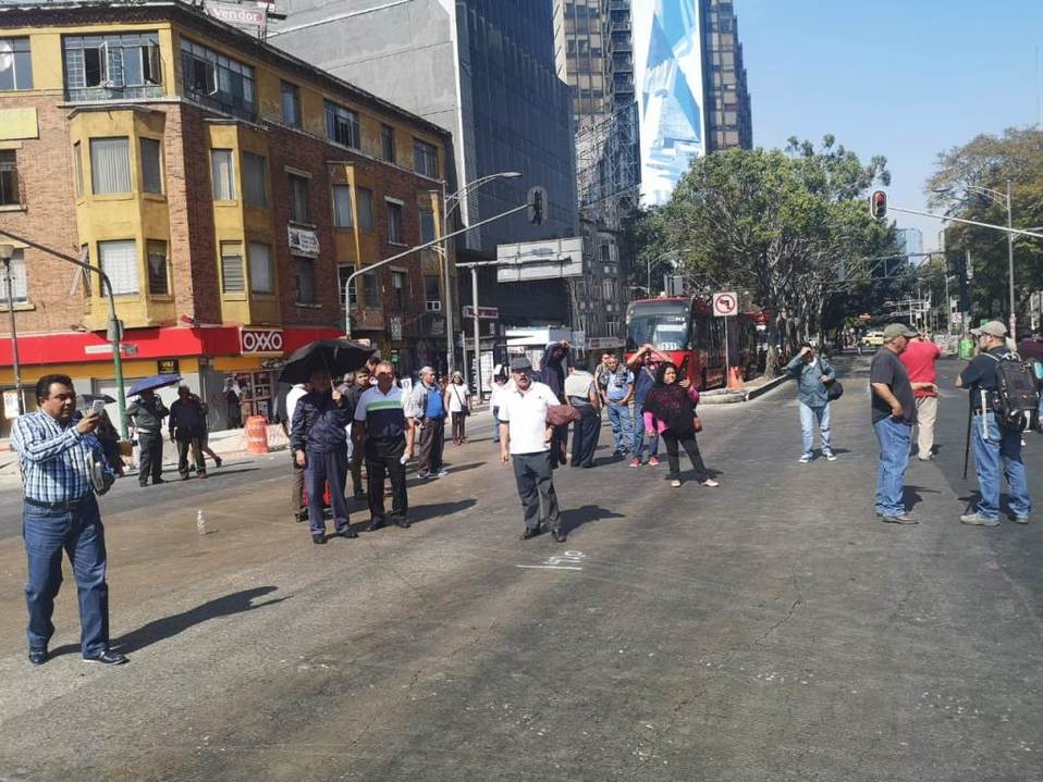Los manifestantes cerraron ambos sentidos de avenida Insurgentes. | César Velázquez