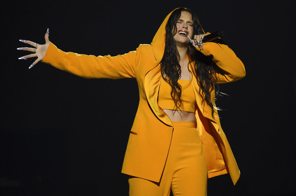 Rosalía cantará en la entrega de premios Grammy 2020 (AP).