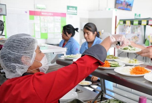 Se analizó la calidad de alimentos y bebidas. (Especial)