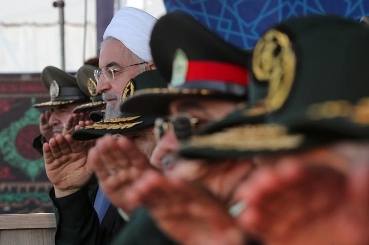 Hasan Rohani es visto durante la ceremonia del desfile del Día Nacional del Ejército en Teherán, Irán, el 22 de septiembre de 2019. (Reuters / Archivo