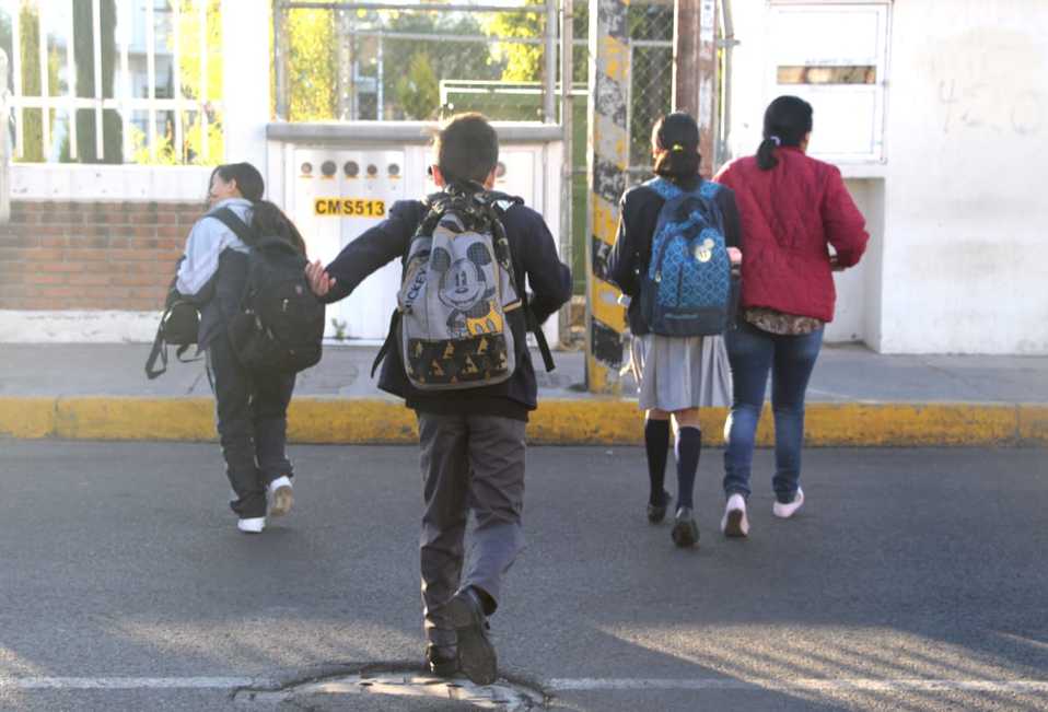 Operativo mochila se implementaría en Puebla sólo por petición y con apoyo de padres de familia. (Melanie Torres)