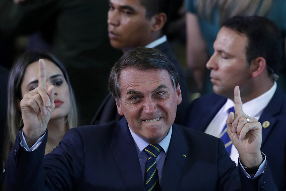 El presidente de Brasil ha adulado en diversas ocasiones a la dictadura brasileña durante de los años 60 y 70. (AP)