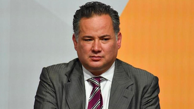 Denuncian a Santiago Nieto ante FGR
