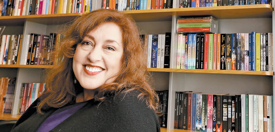 Laura Emilia, su hija, decidió desarrollar un trabajo que habría servido como un regalo al autor. (Octavio Hoyos)