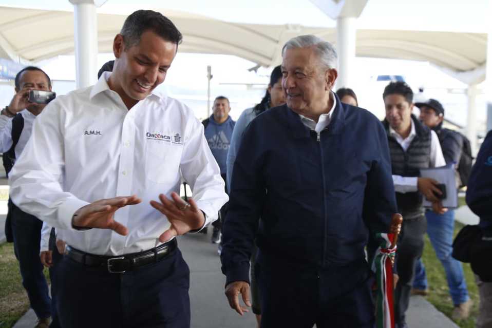 El presidente Andrés Manuel López Obrador llega a Oaxaca. (Ariana Pérez)