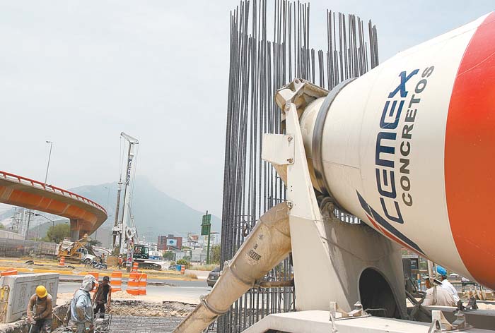 Analistas señalaron que Cemex crecerá sus ingresos un 3.0 por ciento. ARCHIVO