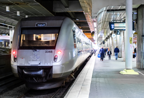 Estación ferroviaria en Suecia (Shutterstock).