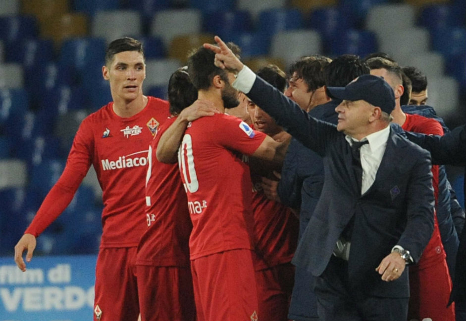 Fiorentina se llevó el triunfo en el San Paolo (Imago7)