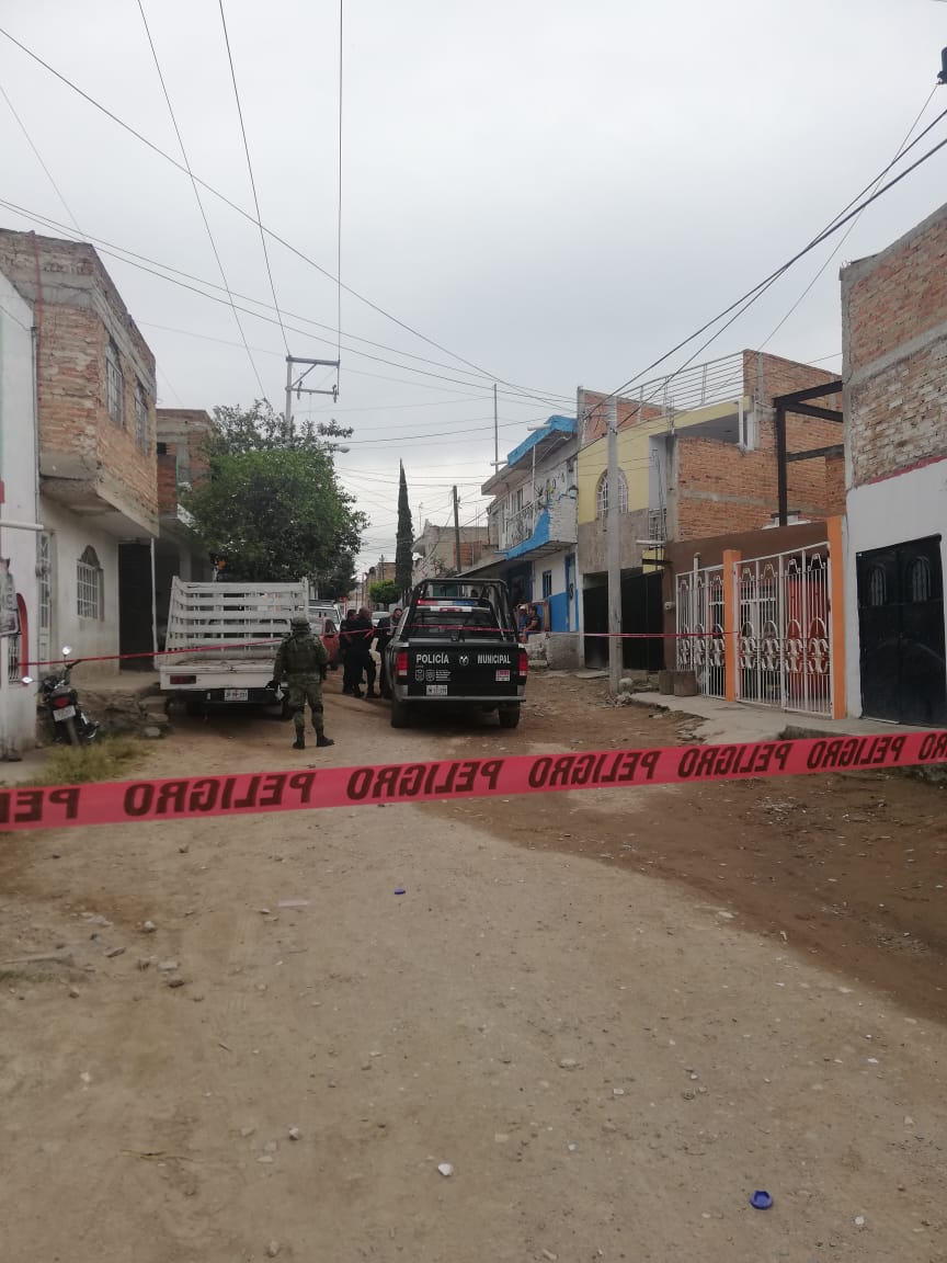 Hieren a balazos a joven en Tonalá (Salvador González)