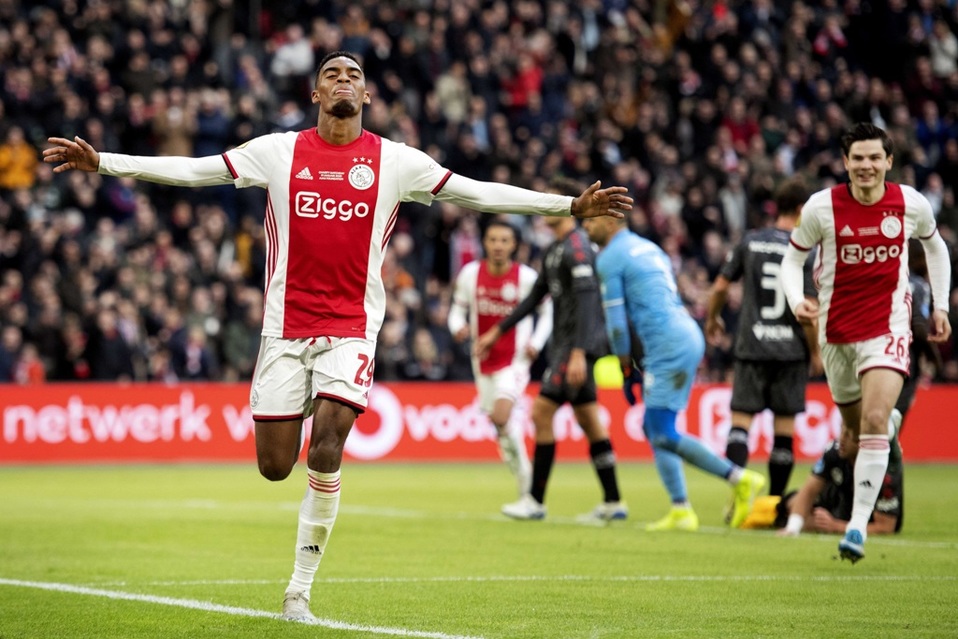 Ajax vence al Sparta Rotterdam (EFE)