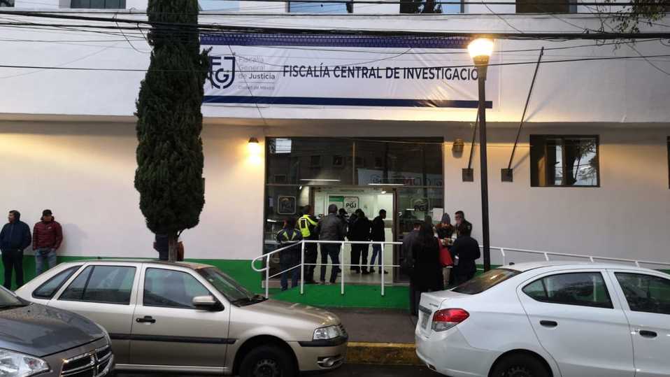 Los menores de edad fueron trasladados a  Fiscalía Central de Investigación de la FGJ. (Gabriel Ortega)