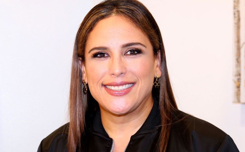 Angélica Vale tiene una HERMOSA hermana menor que también es actriz y pocos conocen
