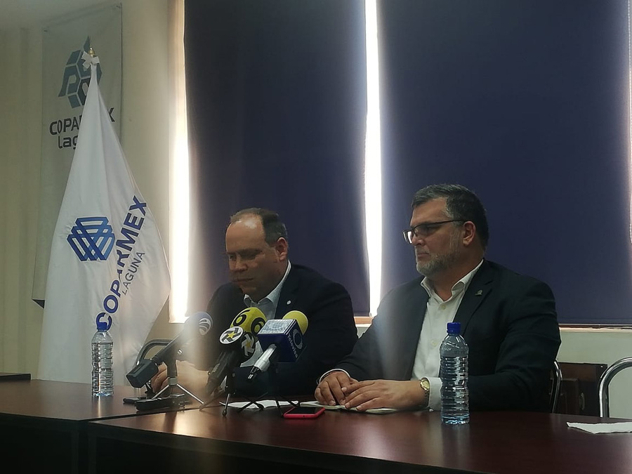 De Hoyos prefirió no opinar a fondo respecto al avión precidencial. (Jorge Maldonado)