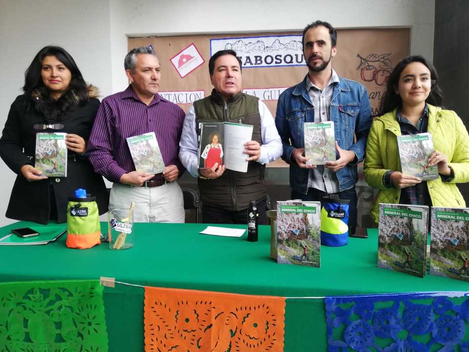 Presentación de la Guía de Boulder de Mineral del Chico. (Elizabeth Hernández)