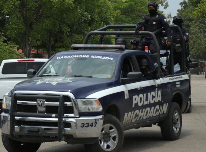 Elementos de la Policía Estatal tomaron el control de la seguridad en ambos muniicpios