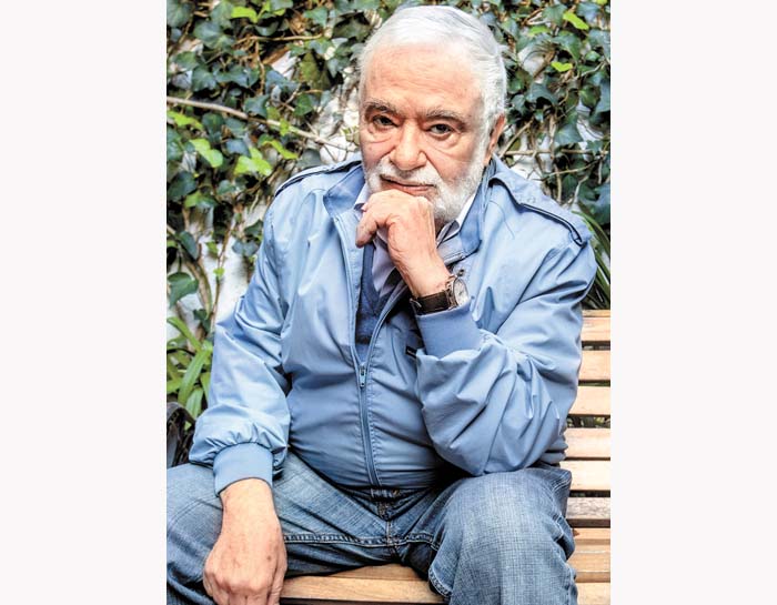 El novelista considera que actualmente “vivimos en un mundo muy pragmático”. Jesús Quintanar
