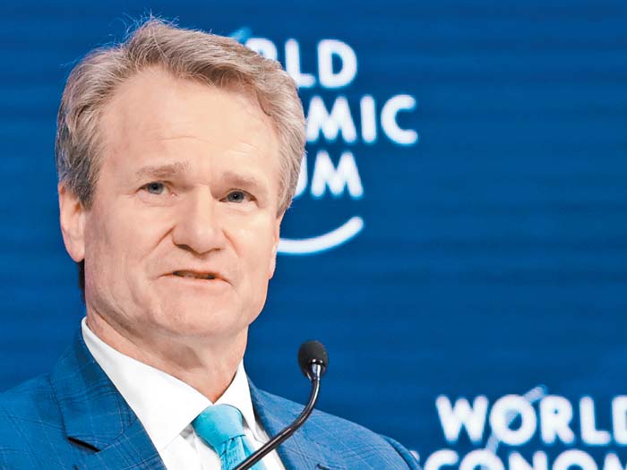 Brian Moynihan, CEO de Bank of America, habló en el encuentro. Denis Balibouse/reuters