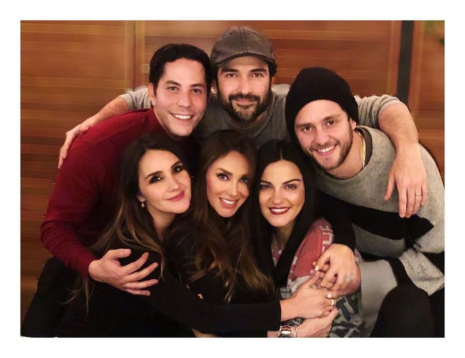 Dulce María, Alfonso Herrera, Anahí, Christopher Uckermann y Christian Chávez formaban la agrupación Rebelde (Instagram).