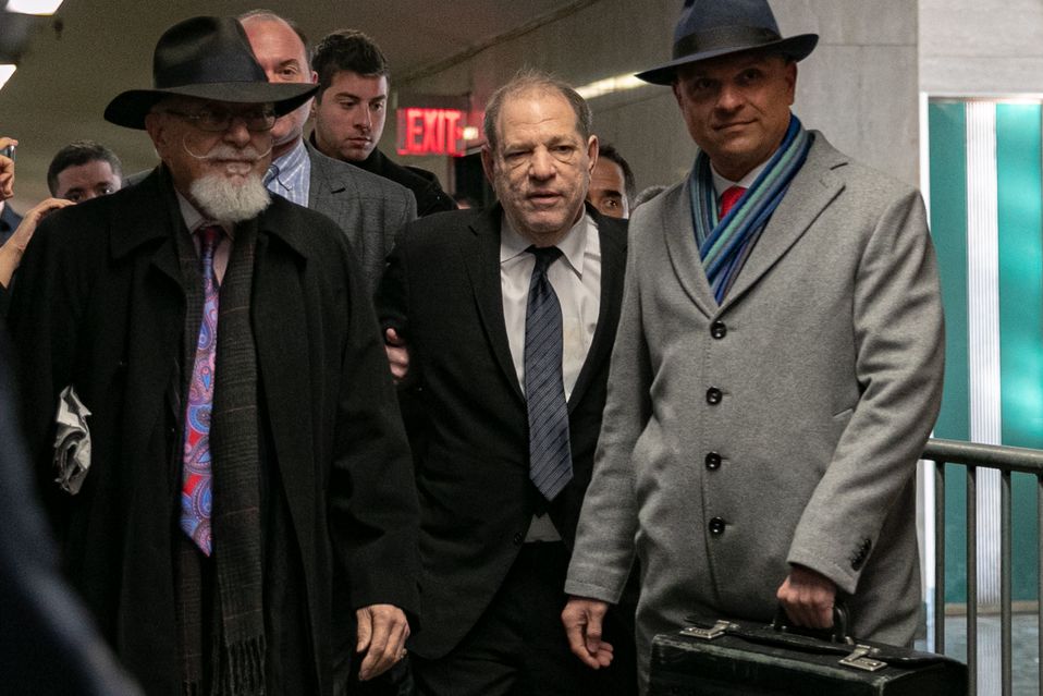Harvey Weinstein es llamado depredador sexual durante juicio (AFP).