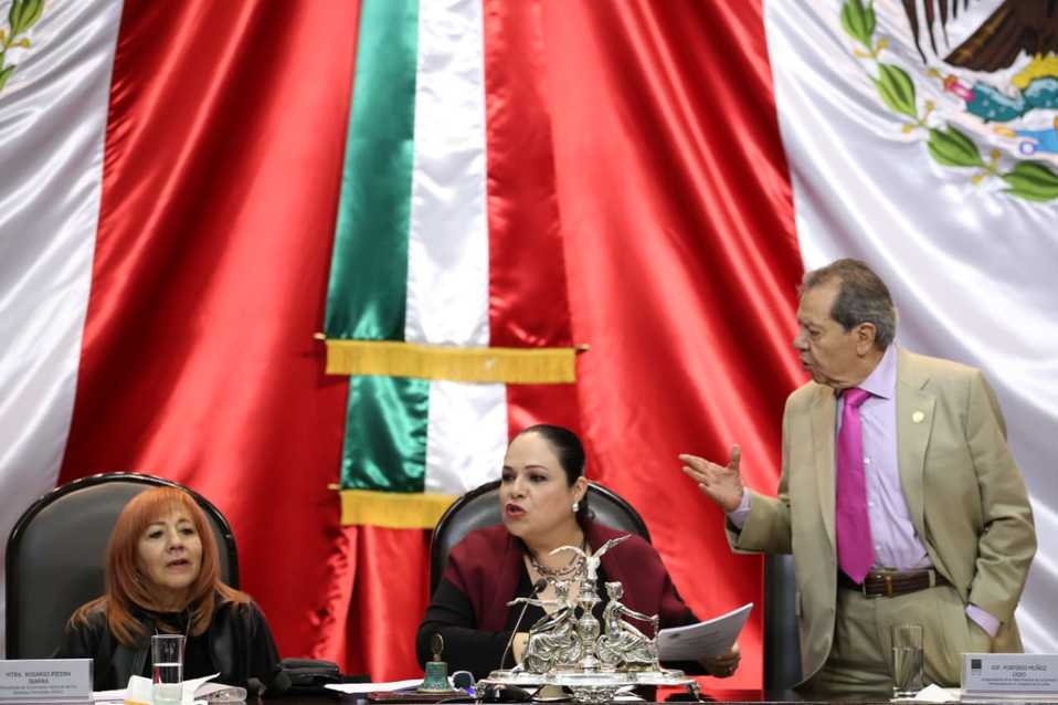 Rosario Piedra Ibarra, Mónica Fernández y Porfirio Muñoz Ledo durante la comparecencia (Octavio Hoyos)