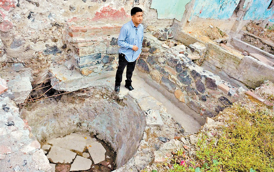 Vestigios de la obra elaborada con adobe y fragmentos de tezontle recubiertos de estuco. (INAH)