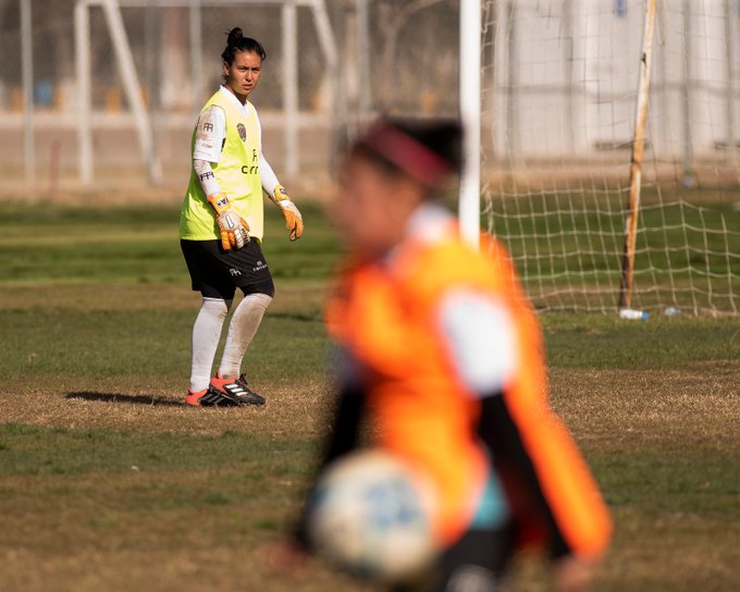 Juarez femefil sufre lesion (Twitter: @FemenilFcJuarez)