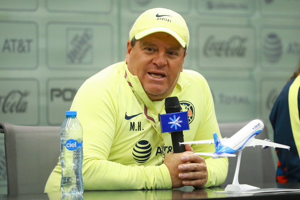 Miguel Herrera en conferencia de prensa (Imago7)