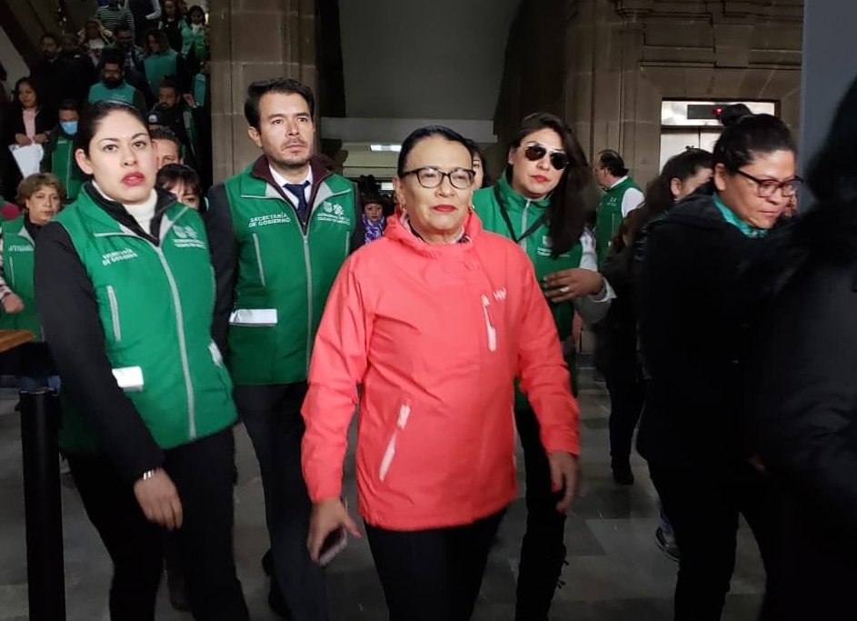 Rosa Icela Rodríguez dijo que ya se revisan las 52 plazas para ambulantes. | Twitter @rosaicela