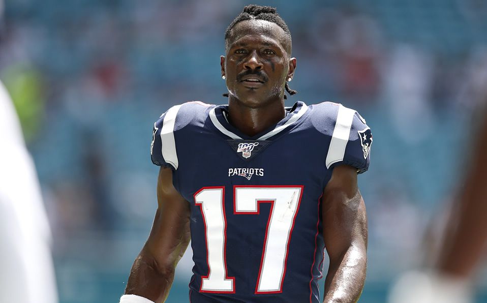 Antonio Brown con los Patriotas de Nueva Inglaterra (AFP)