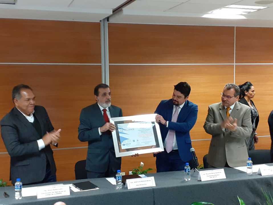 Certificación de gestión de calidad ISO 9001:2015. (Teodoro Santos)