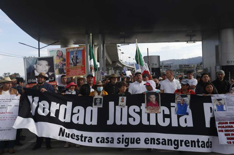 Contingente de la Caminata por la Verdad, Justicia y Paz. (Araceli López)