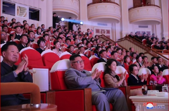 La tía de Kim Jong-un apareció en público después de 6 años. (Especial)