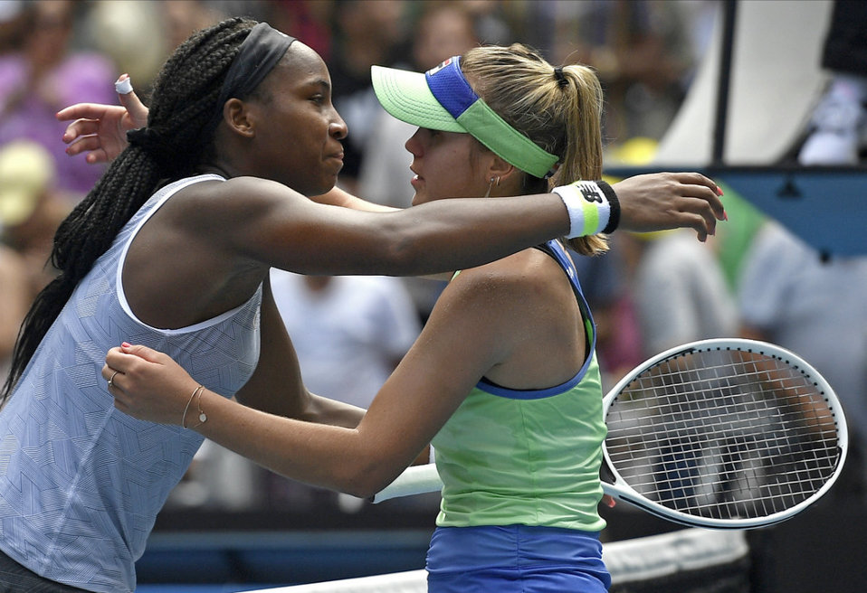 Coco Gauff cayó en la cuarta ronda del Abierto de Australia ante Sofia Kenin (AP)