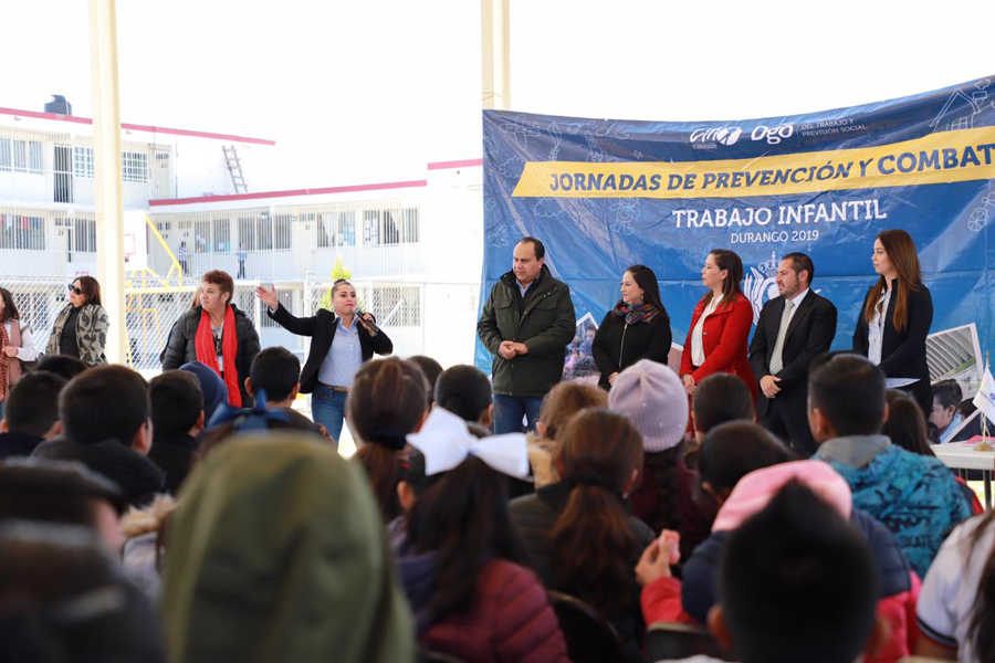 Más de 400 estudiantes vivieron la conferencia “Rompiendo las estadísticas”. (Cortesía)
