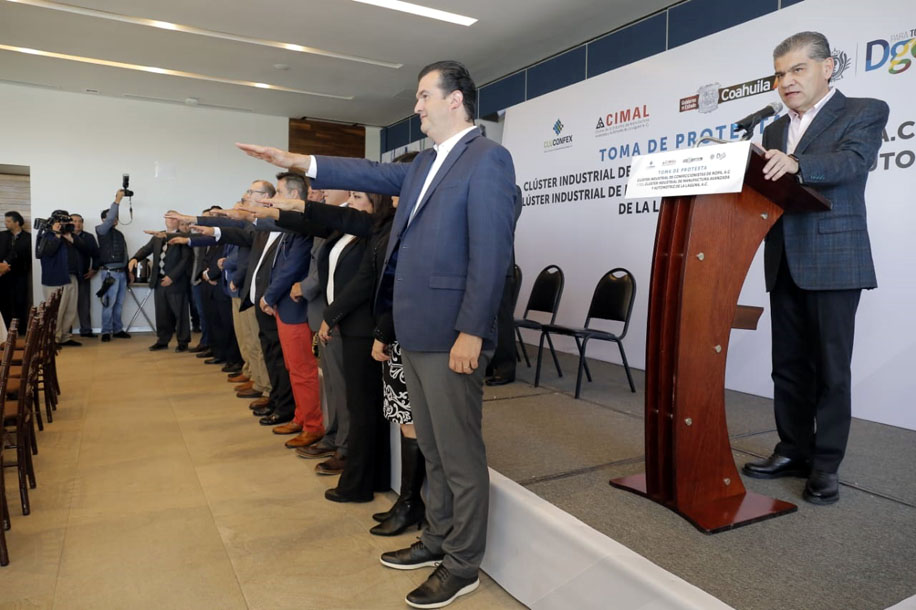 Riquelme Solís destacó la participación que aporta Coahuila como exportador de piezas automotrices. (Mauricio Román)