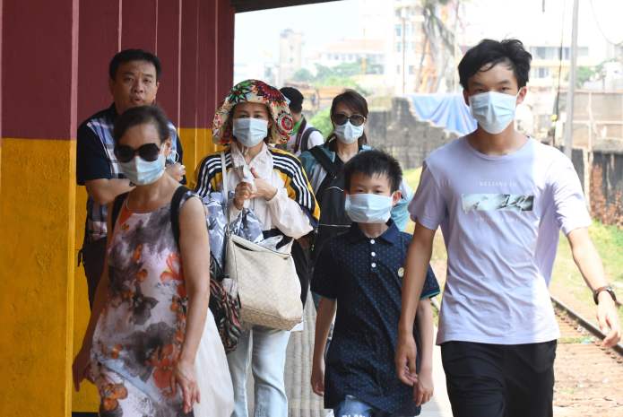 Brote de coronavirus en China afecta industria turística. (AFP)