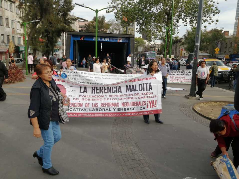Marcha de trabajadores del ISSSTE en CdMx. (Anwar Nájera)