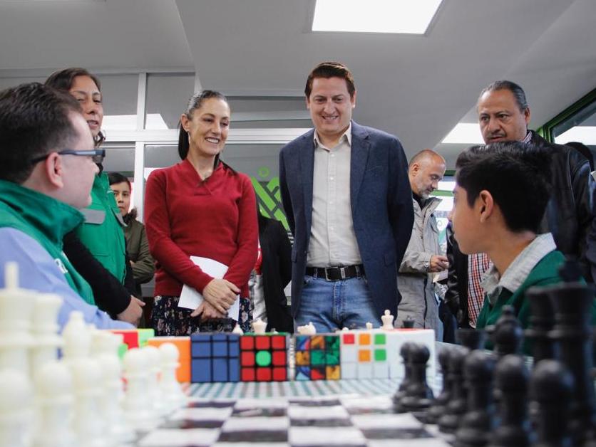 Sheinbaum inauguró el PILARES Chabacano. | Jorge Almazán