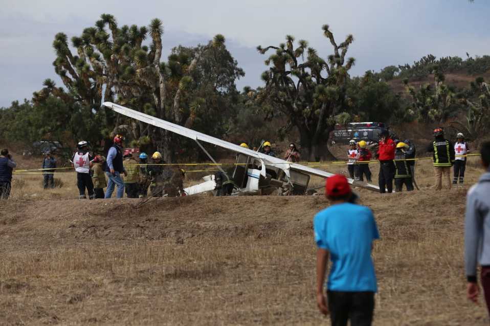 Avioneta se desploma en Pachuca; hay tres heridos. (Jorge Sánchez)