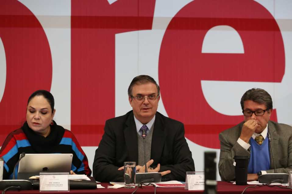 Marcelo Ebrard acudió a la reunión plenaria de Morena (Octavio Hoyos)