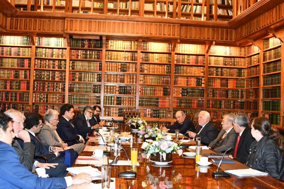 Se reúnen autoridades del sector salud con la titular de Segob. (Cortesía)