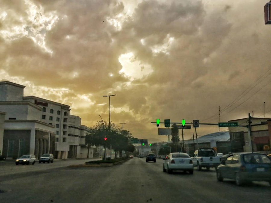 La tierra se sintió con más intensidad al poniente de la ciudad de Torreón. (Multimedios)