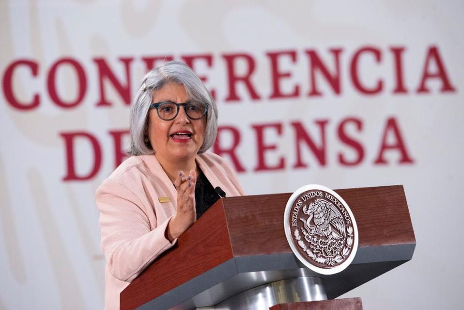 Graciela Márquez Colín, secretaria de Economía, en conferencia. (Cortesía)